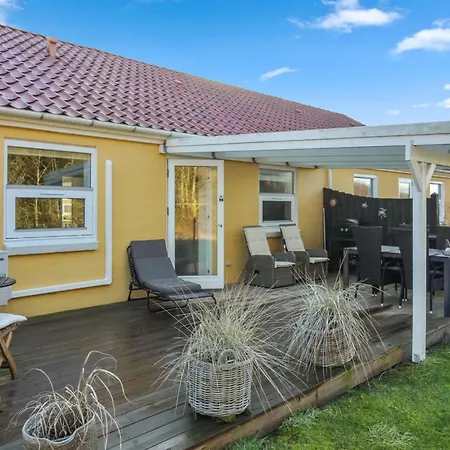 Lejlighed Oddi - 900m From The Sea By Interhome *