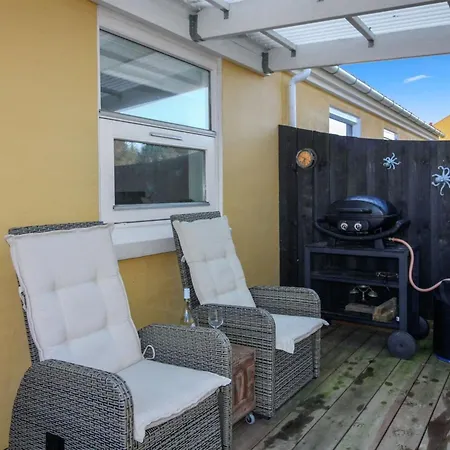 Oddi - 900m From The Sea By Interhome *